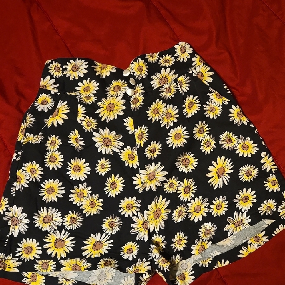 Floral Black and Yellow Daisy Shorts